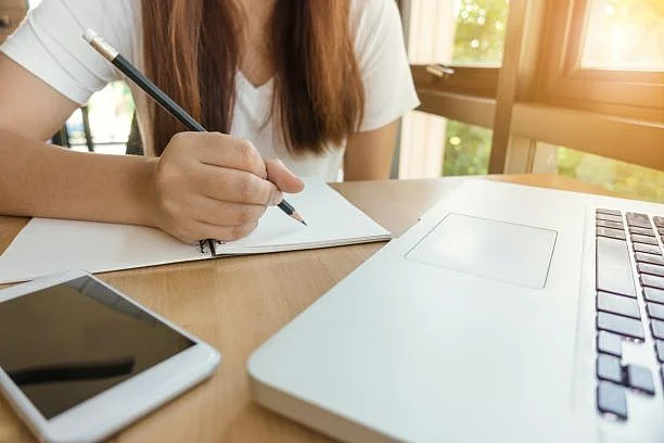 Forschungsorientiertes Studium Symbolfoto