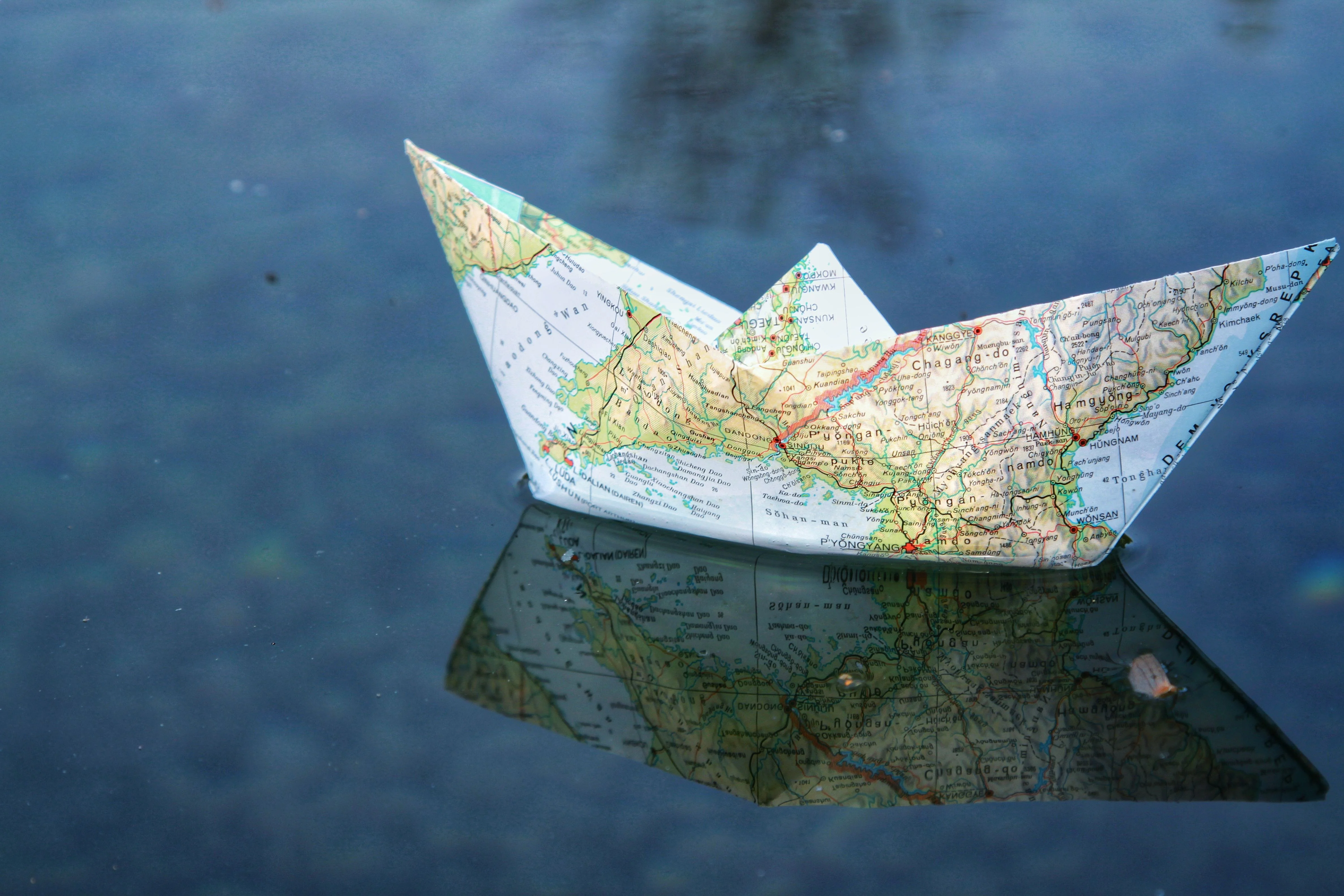Incomings & Outgoings Symbolfoto