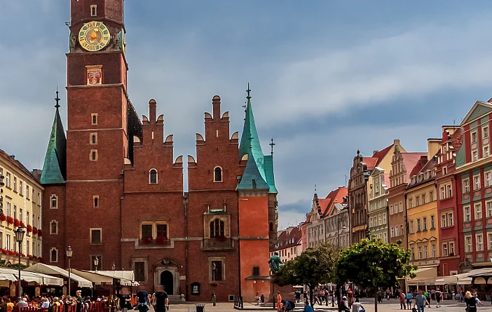Aktuelle Ausschreibung Stipendienprogramm der Studienstiftung "Metropolen in Mittel-, Südost- und Osteuropa"