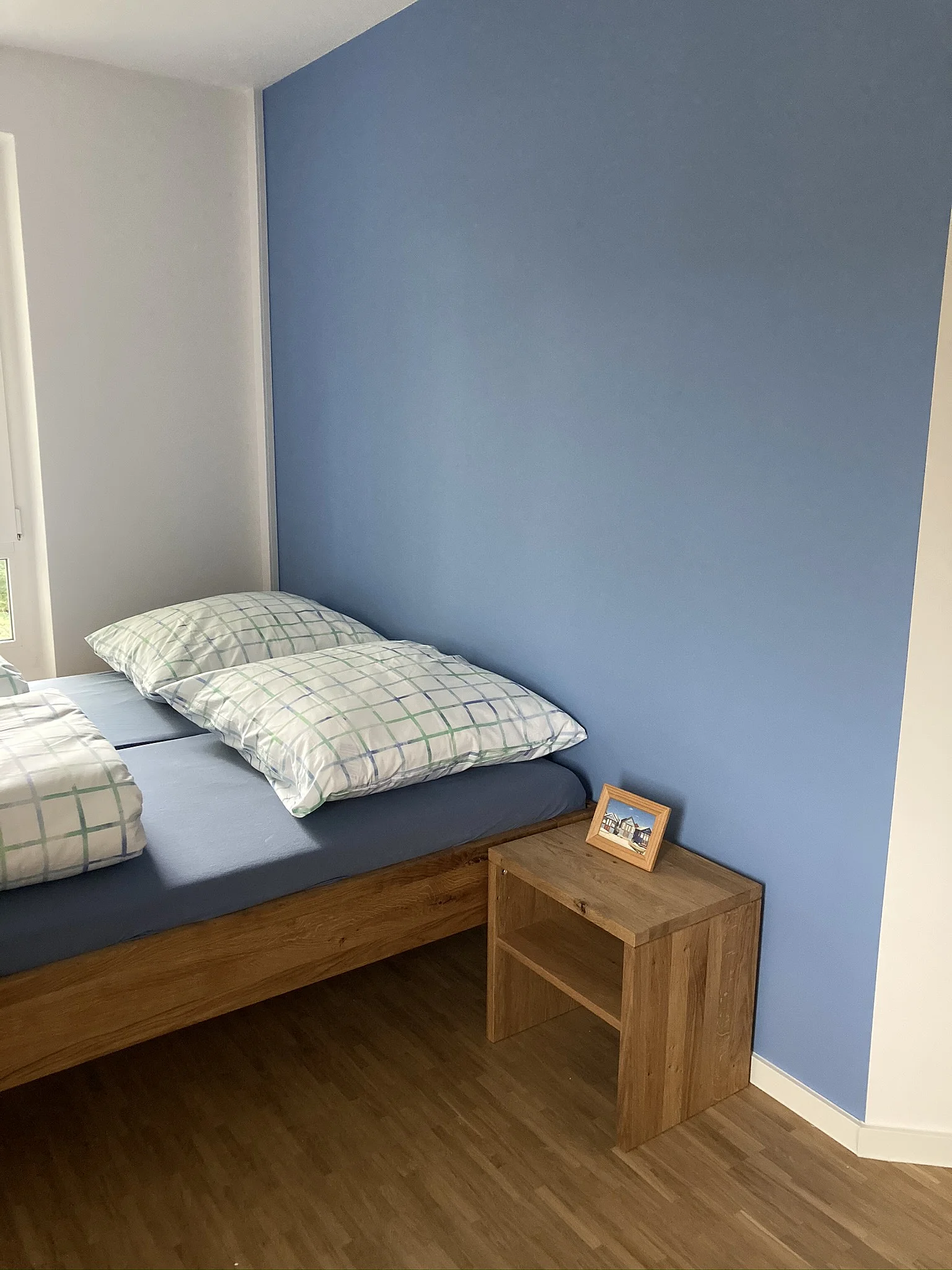 Schlafzimmer der Gastdozierendenwohnung